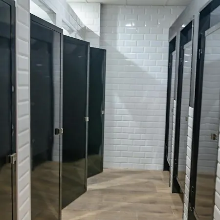Vad - Youth Age Limit 18-49 Hostel
